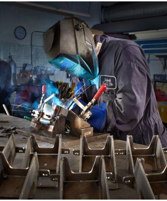 مزایای عکاسی صنعتی و تبلیغاتی برای کسب و کارها